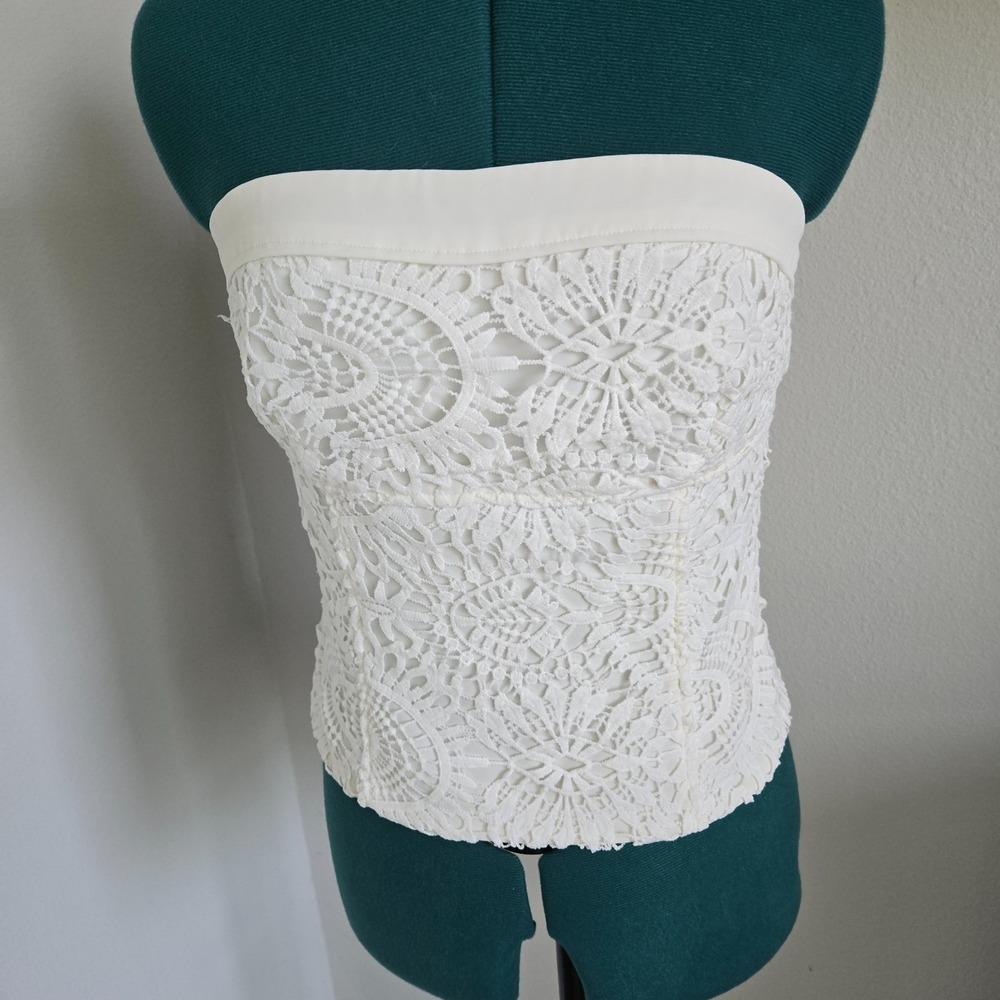 MOTF womens ivory floral lace strapless tube top size Large back zipper lined